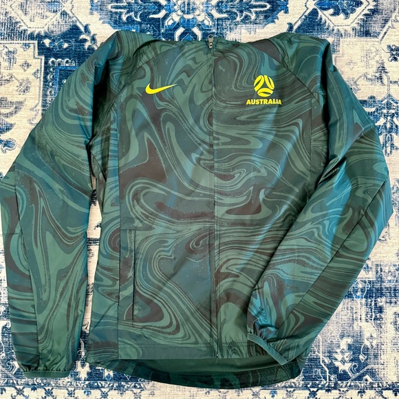 Nike World Cup Team Australia Windbreaker Jacket - S - Picture 4 of 9